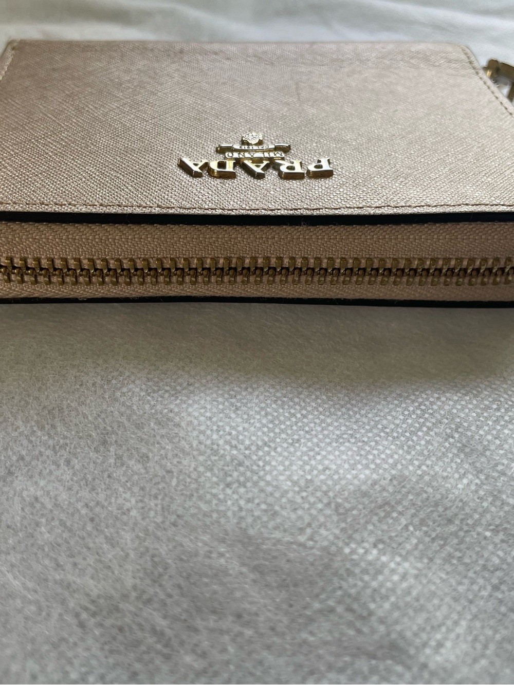 Prada FAIR Sold As Is Small Saffiano Leather Metallic Zip-Around Wallet - Picture 9 of 15